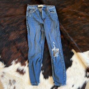 Abercrombie and Fitch size 25 mom high-rise jeans
